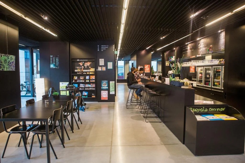 Antwerp Central Youth Hostel