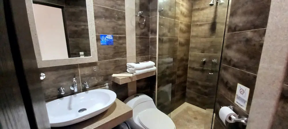 Hoteles Bogotá Inn Lago Chico Zona Rosa