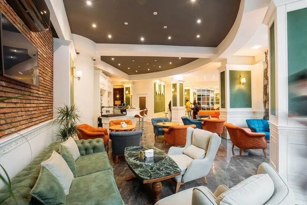 Green Queen Hotel