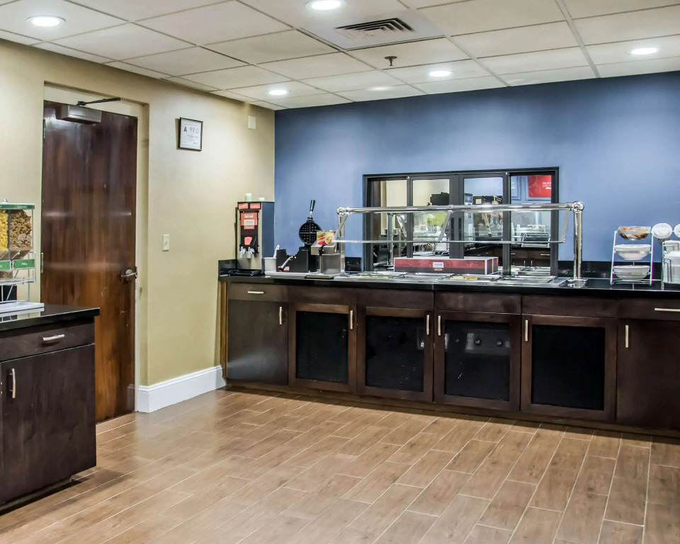 Comfort Suites University - Research Park