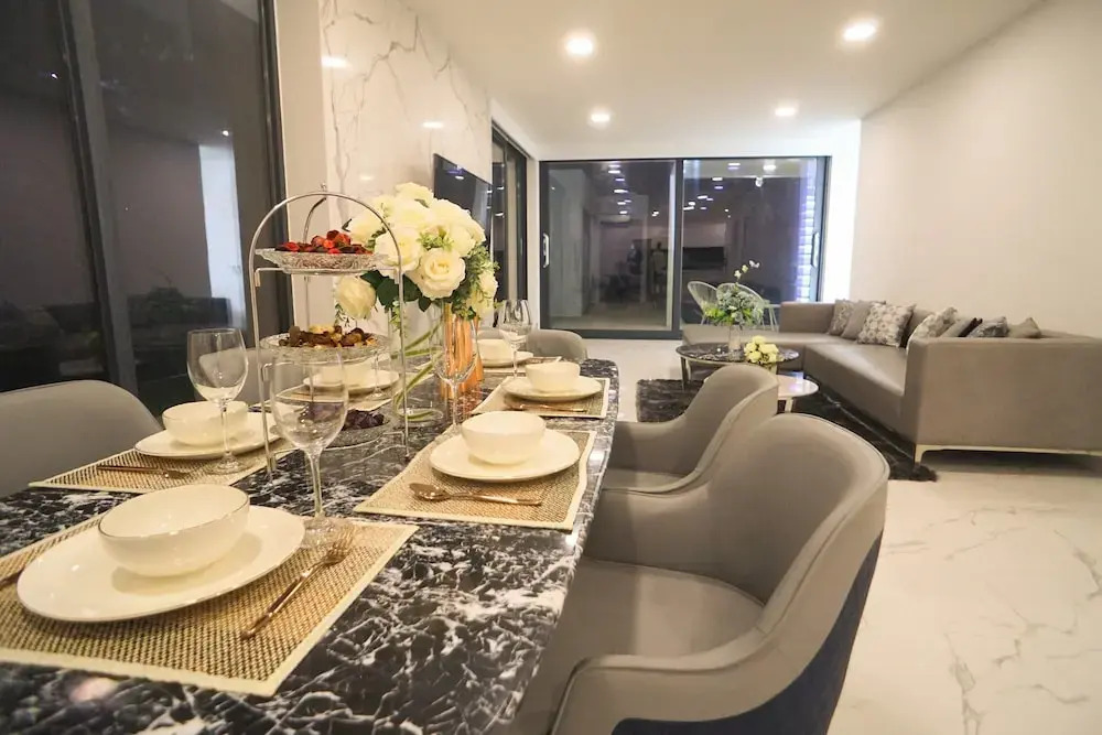 Private Pool Villa in Central Pattaya - Palmc8