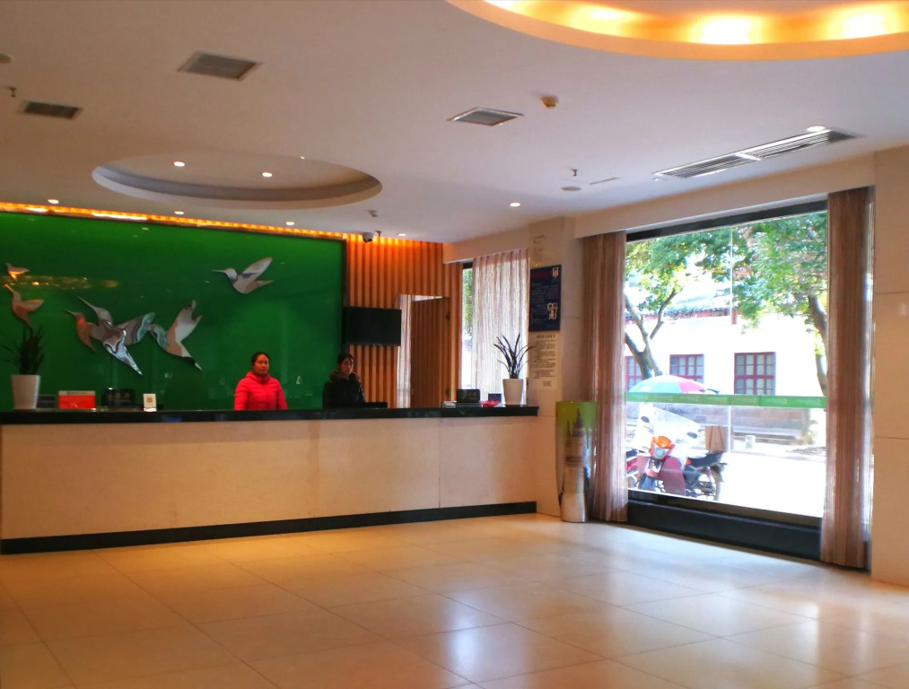 Wuyue Hotel Yangshuo West Street Branch