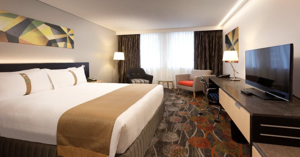 Holiday Inn Perth City Centre by IHG