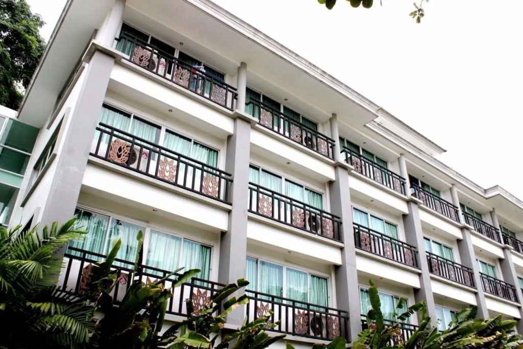14 Resort