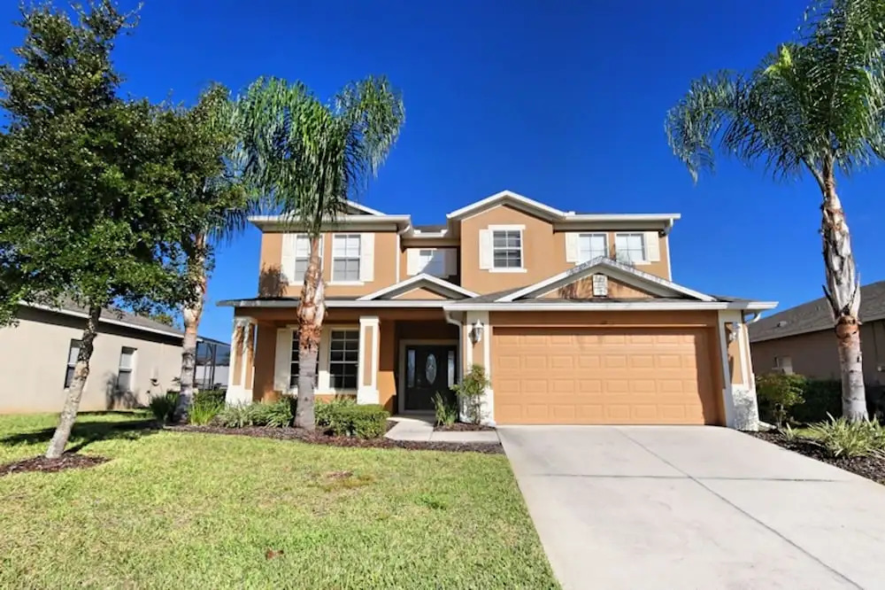 110 Essex Place