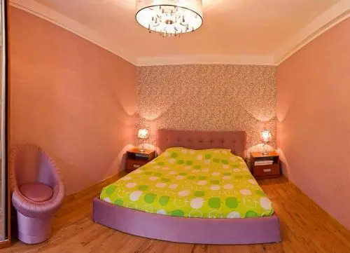Apartment on Starokievskiy 5