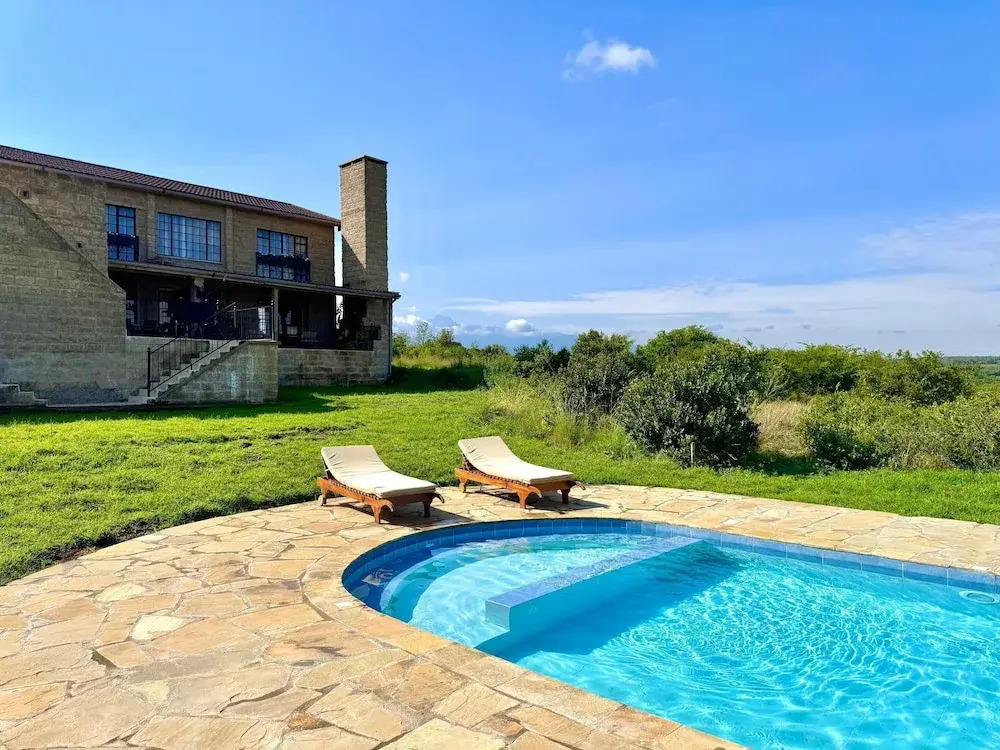 Eco 5 Bedroom 5 Bathroom Nanyuki Farm Villa - 2328