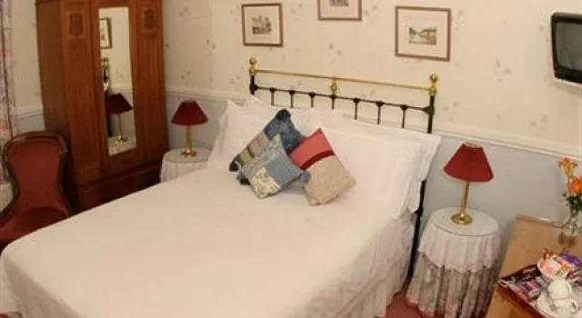 Walton Villa Bb