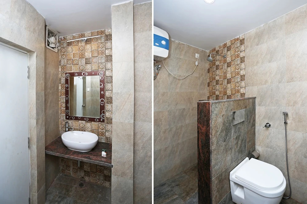 OYO 16155 Hotel Dcm Grand