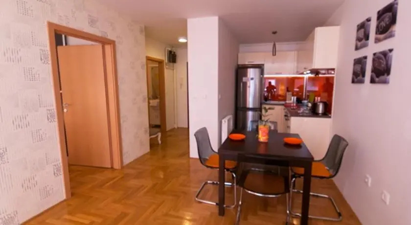Apartment Lenilu