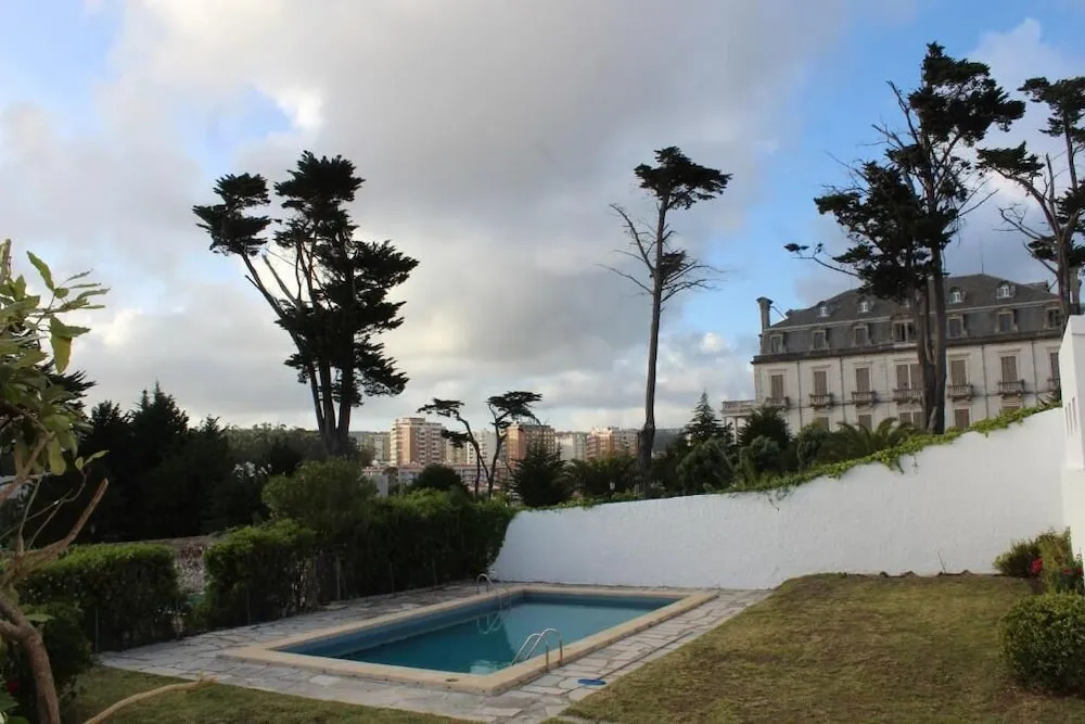 Boutique Inn & Restaurant - Casa dos Suécos