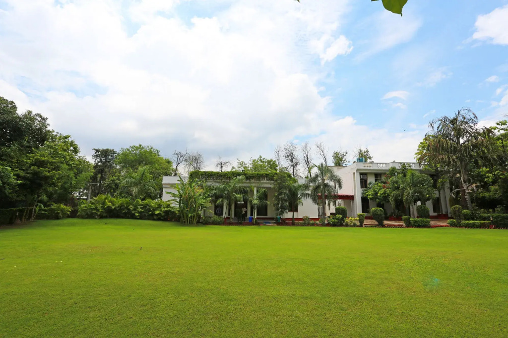 Holiday Heaven Resort By OYO Rooms
