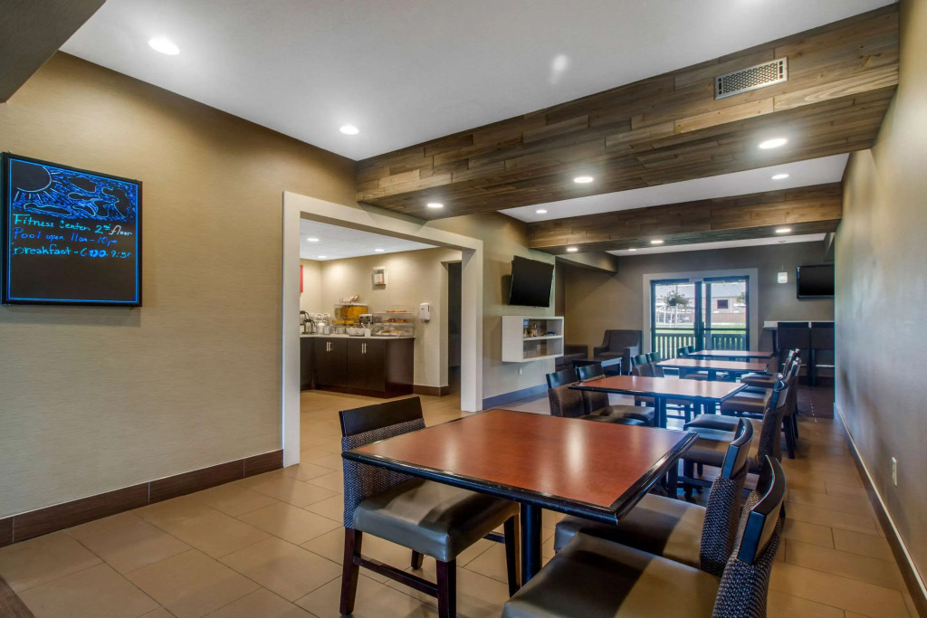 Comfort Suites Danville