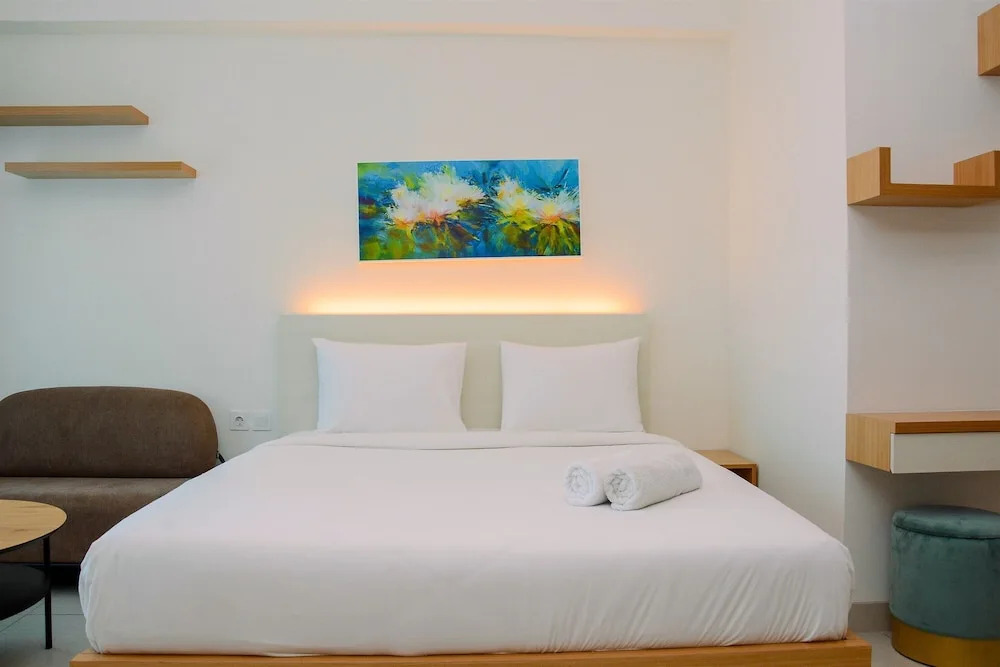 Apartemen Grand Kamala Lagoon Studio By Bonzela Property