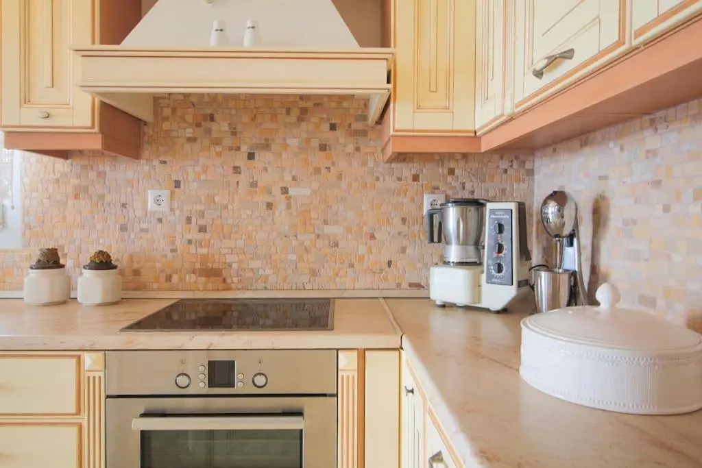 Blue Balcony/SkyView in Tinos - 3BR Home in Arnados