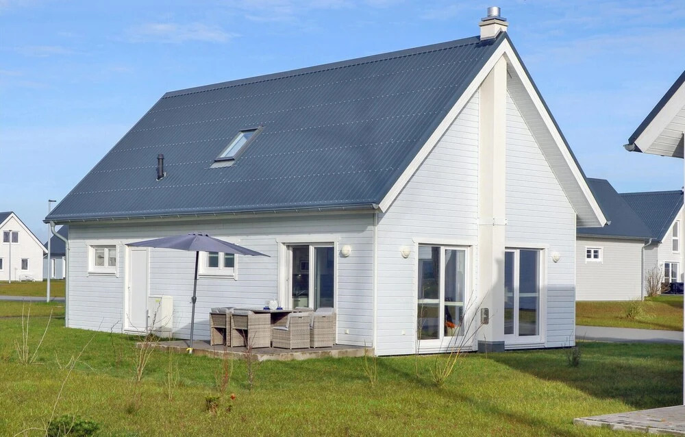 Nice Home In Ostseeresort Olpenitz With Sauna