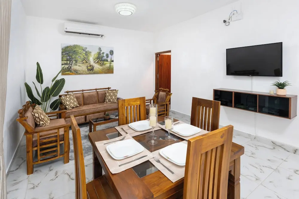 The Islands Breeze Villa