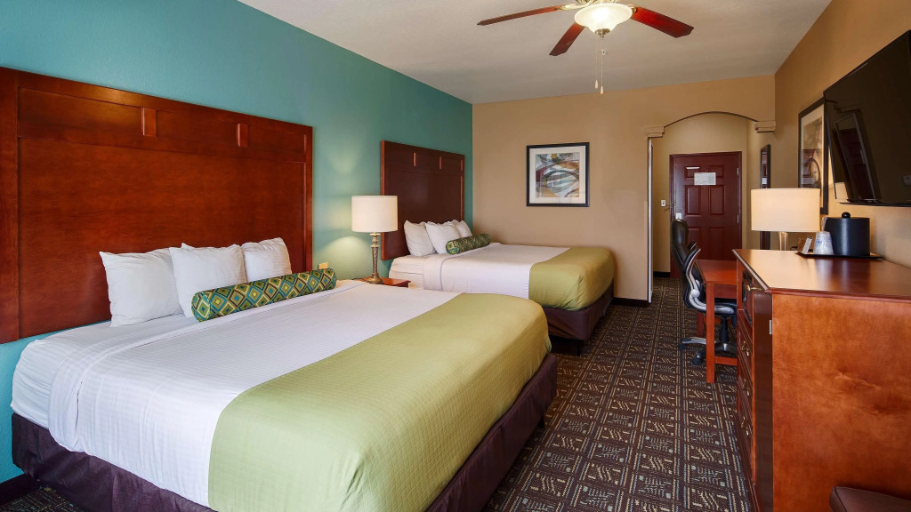 Best Western Plus Monahans Inn and Suites