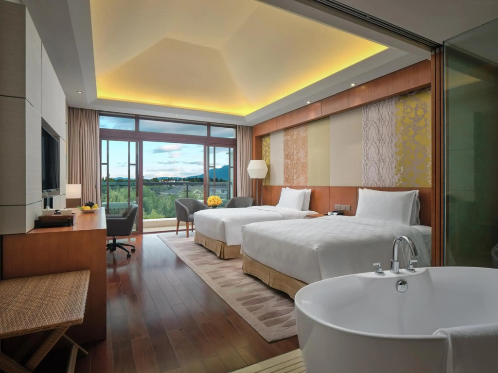 HUALUXE Hotels & Resorts Kunming