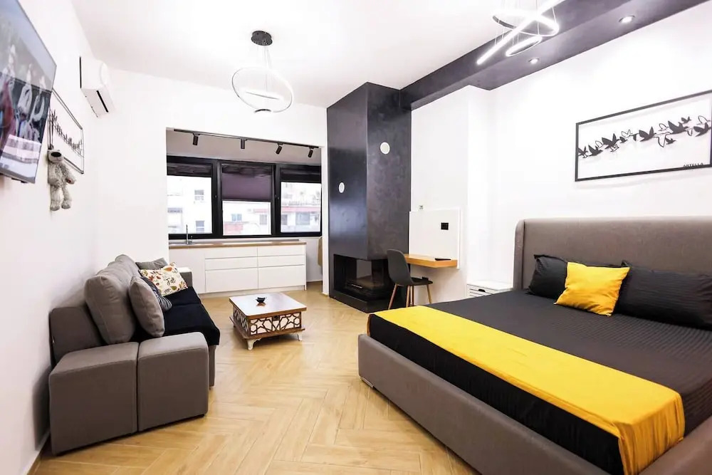 Grandstay Central in Durr s