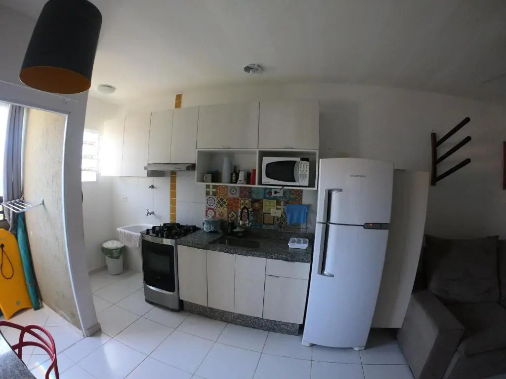 APTO PERTINHO DA PRAIA - Lindo e Equipado! Internet 400mb e 3 Tvs - Completo!