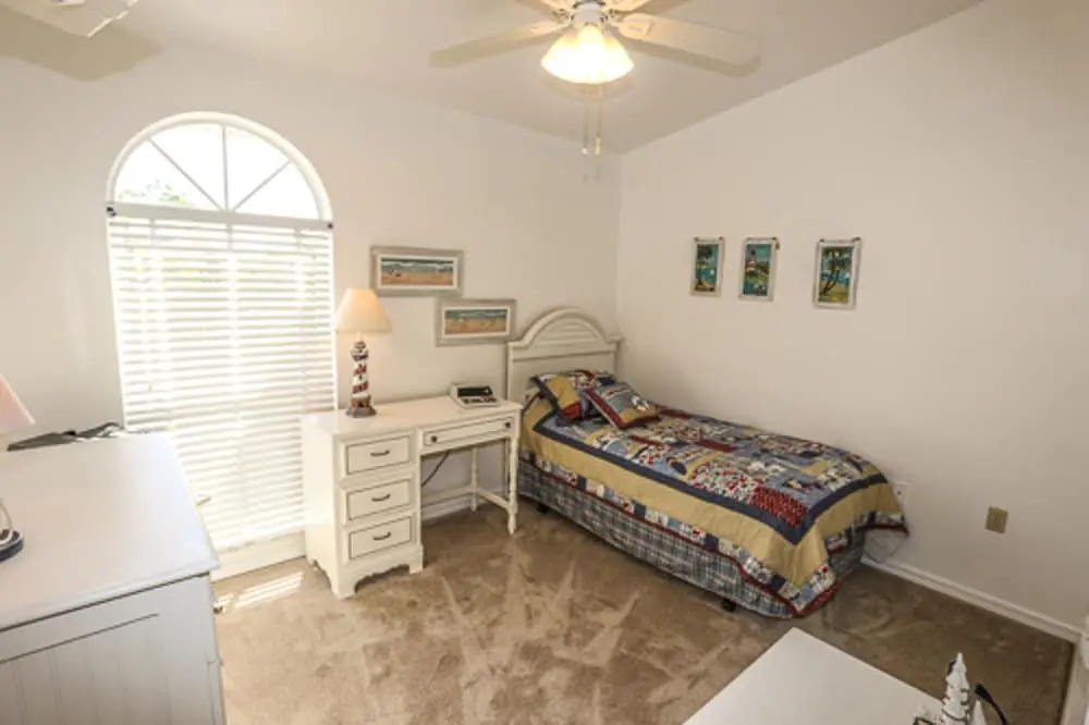 5211 Avenida Pescadora