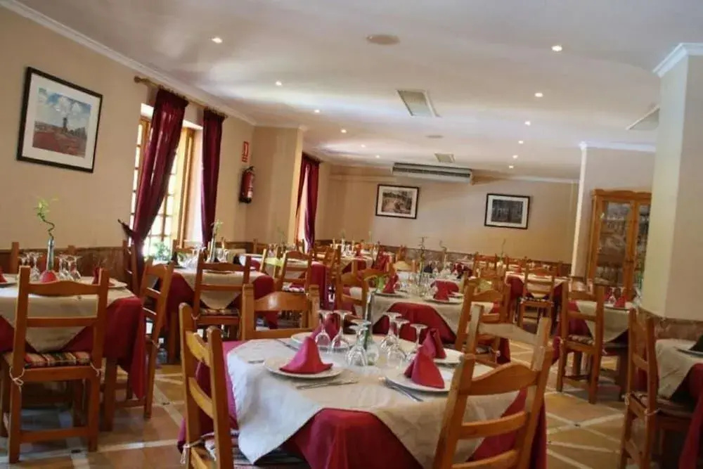 Hotel Tugasa El Almendral