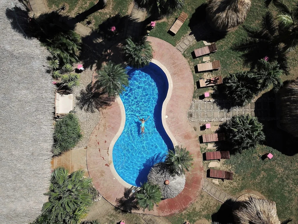 Buena Onda Beach Resort