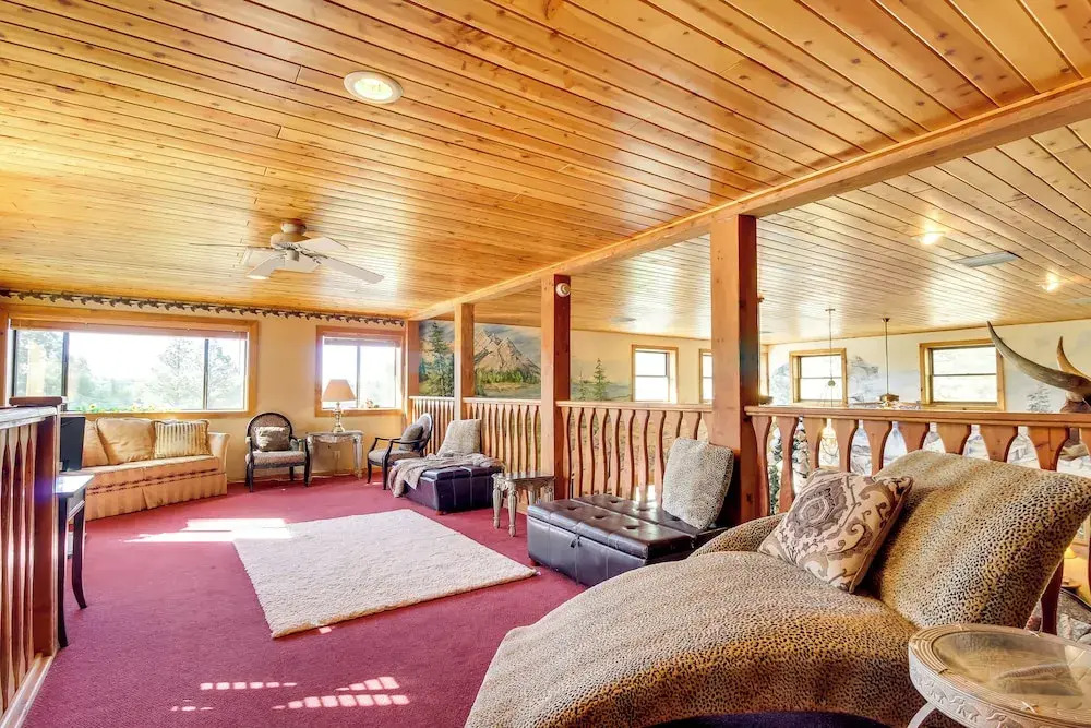 Near Sitgreaves Natl Park: High Country Farmhouse