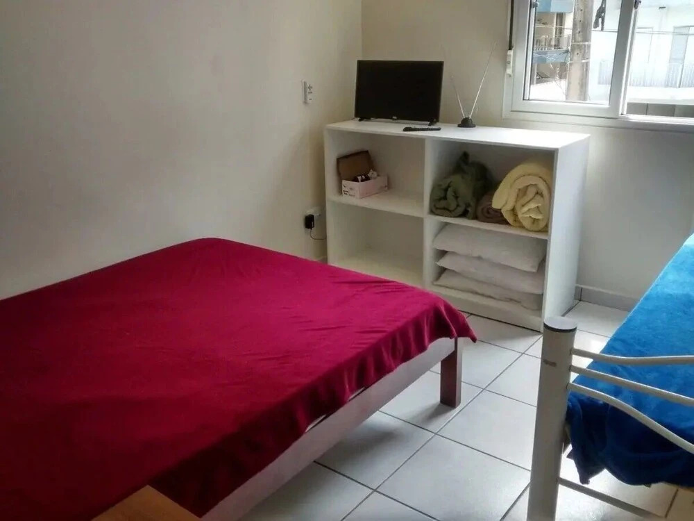 Apto novo 2 qtos churrasqueira internet
