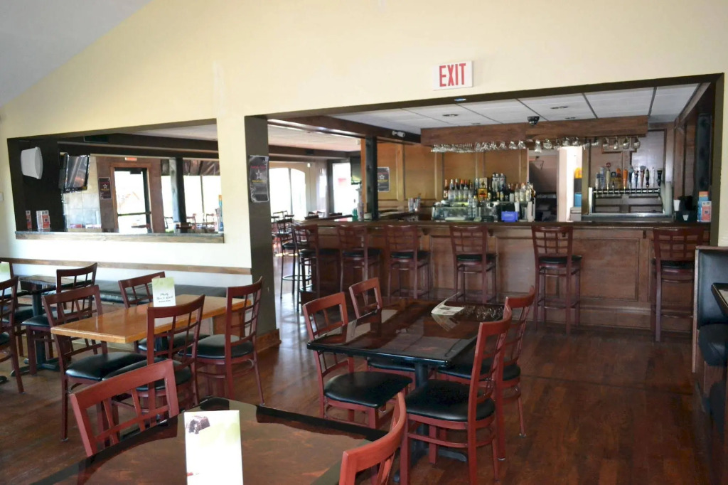 Latham Inn