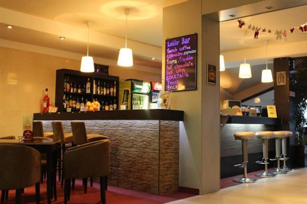 Mountain Paradise by Walnut Trees Apart hotel