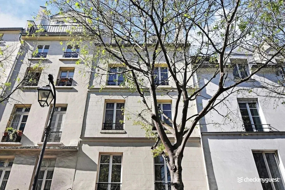 Le Marais - Rue de Bretagne
