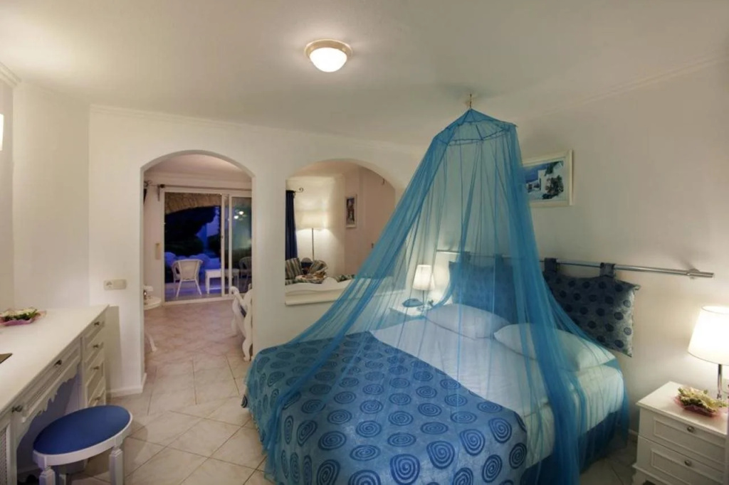 Royal Asarlik Beach Hotel