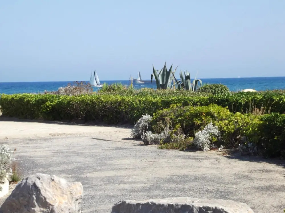 Studio in Leucate, With Wonderful sea View, Shared Pool and Enclosed Garden - 100 m From the Beach