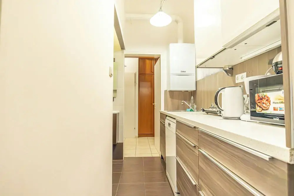 Cozy Room with Facilities Long Stay