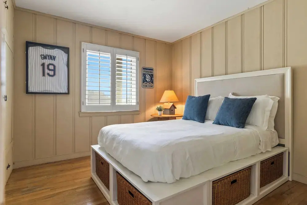 Point Loma Home w/ Putting Green, Firepit + Game Room & Beach Access Zola Street by Avantstay