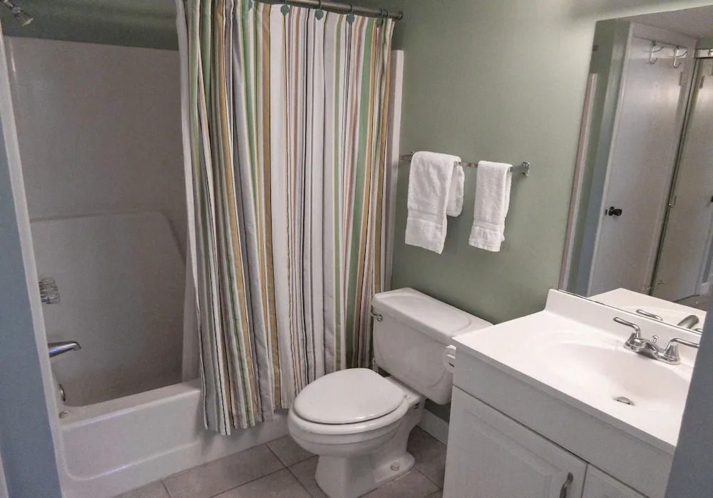 Estero Beach & Tennis 204b 1 Bedroom 1 Bathroom Condo