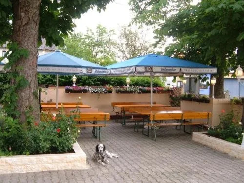 Assos Hotel Restaurant