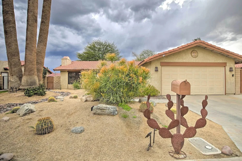 Indio Escape w/ Fire Pit & Resort Amenities!