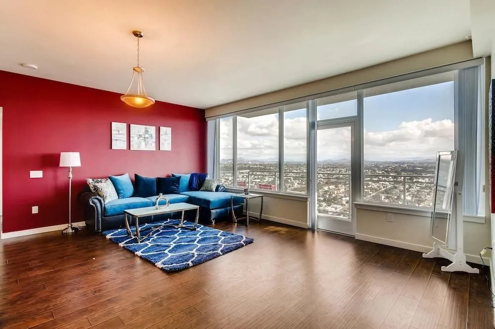 Executive Suite 2BR2BA Convention Center
