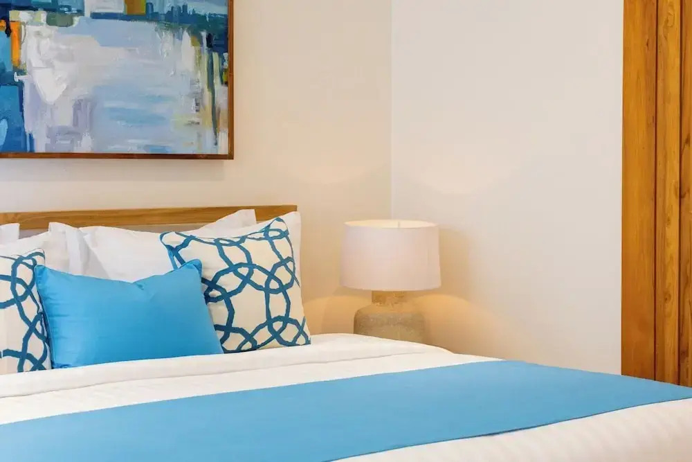 Villa Aroka 4 Bed Sea View - KBR41