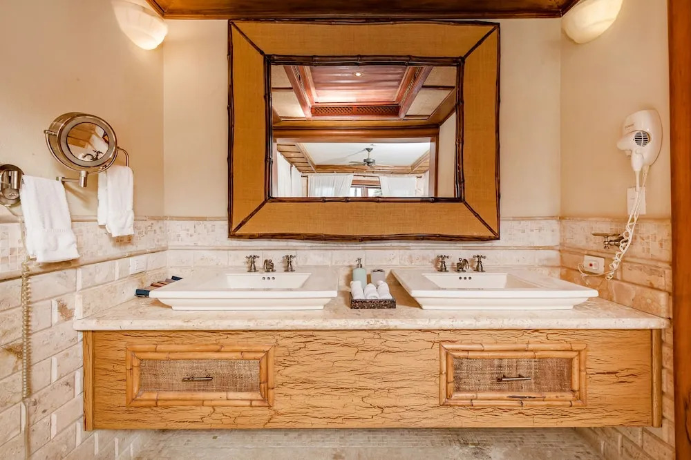 Two Ocean View Caleton Villas in CapCana