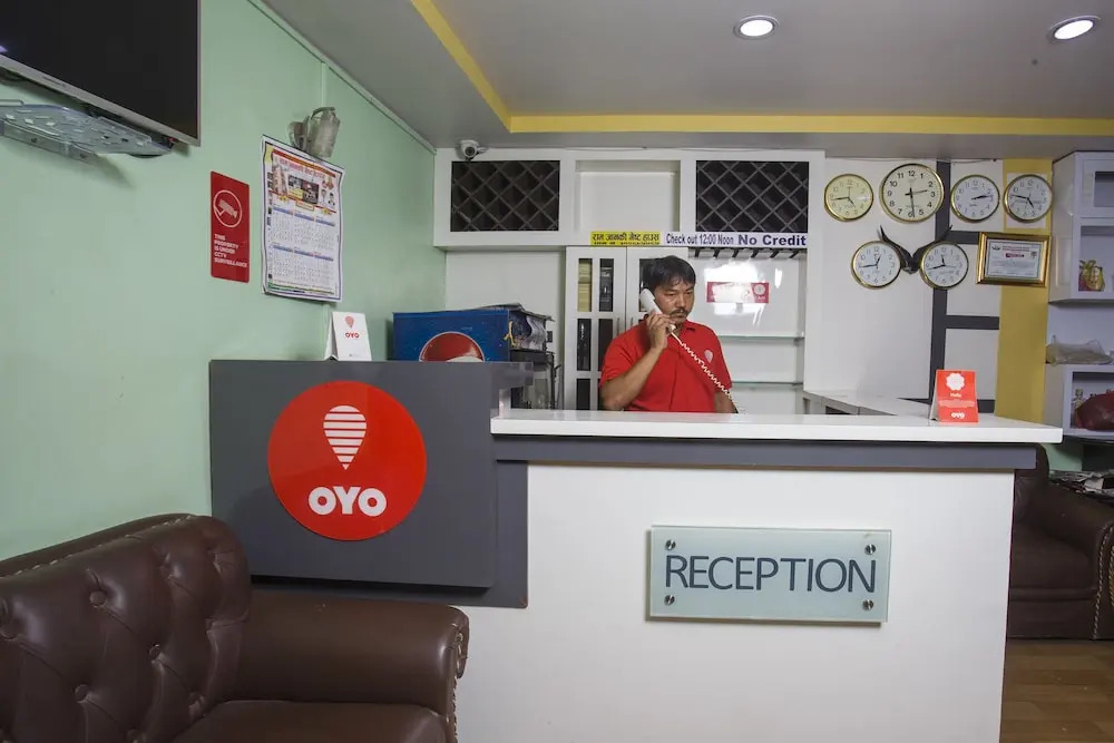 OYO 161 Ram Janaki Hotel