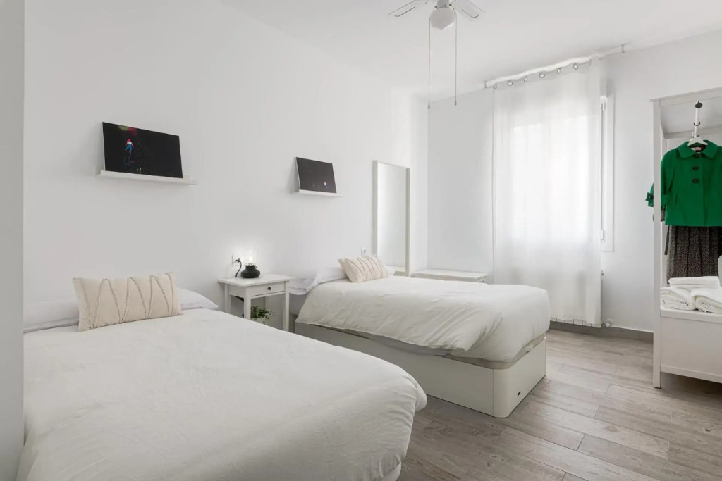 Apartment behind Bilbao city hall
