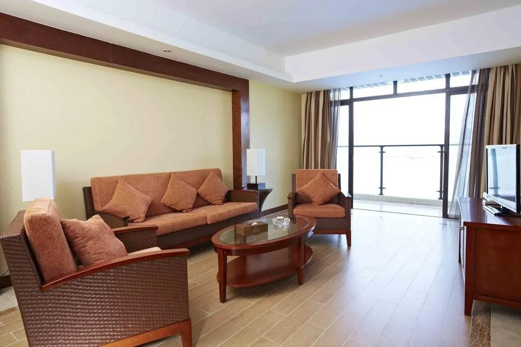 Dongshan Pearl Island Hotel