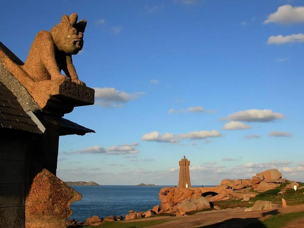 Appartement situé plage de Trestraou VUE SUR MER à PERROS-GUIREC - Réf 854
