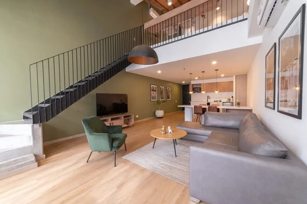 w Stylish Duplex in Laureles