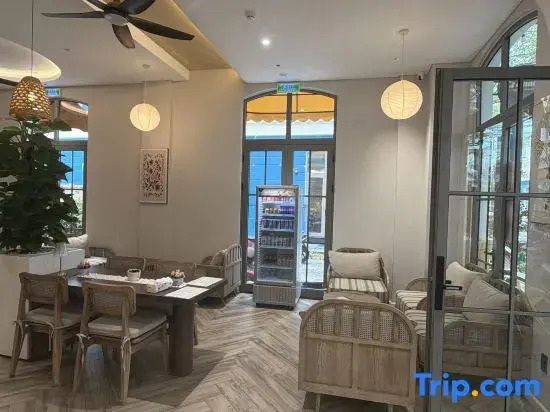 Tunalu Hotel & Apartment