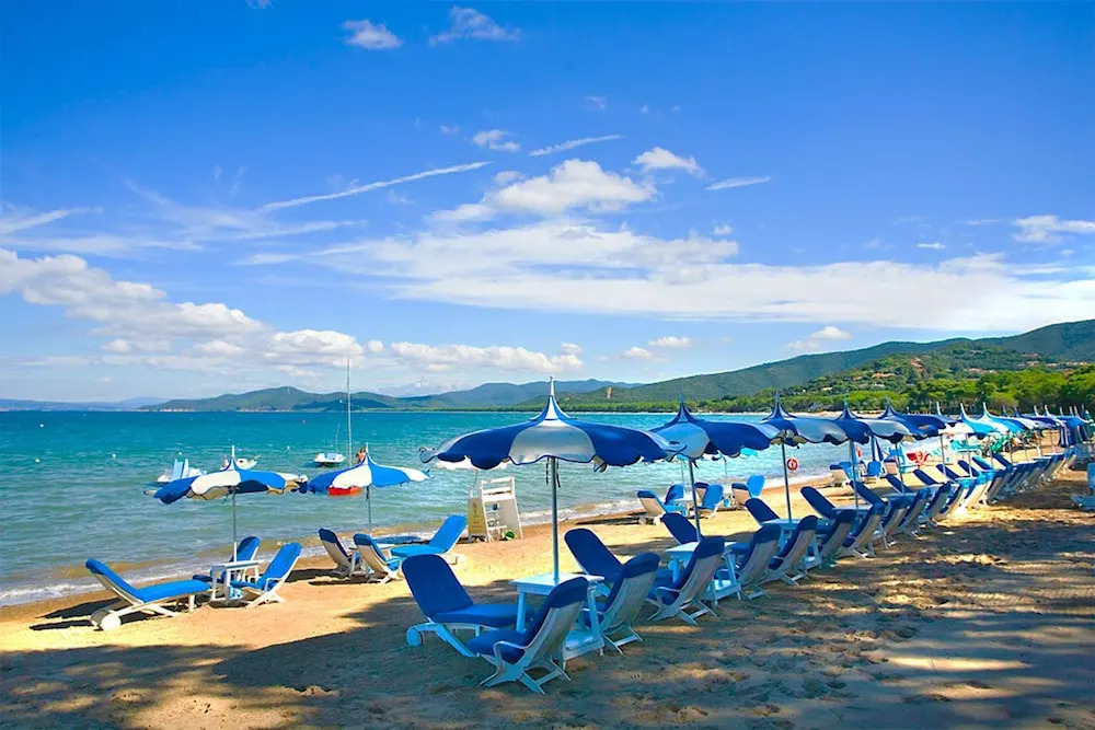 Villa Molletta a Punta Ala con Piscina